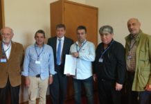 Denunciando a Macri y Bertone en la OIT