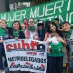 La marea verde en el subte