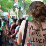 La ola sigue creciendo