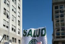 Abrazo al ex Ministerio de Salud