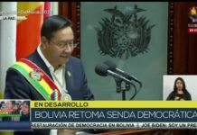 Bolivia: «A los héroes del pueblo que recuperaron la democracia»