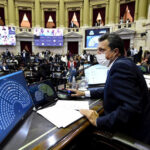Media sanción a la reforma al Impuesto a las Ganancias