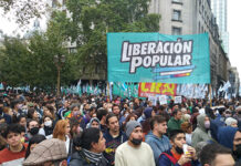 24 de Marzo: El pueblo desbordó la plaza