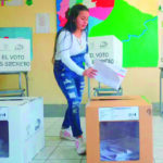 Elecciones en Ecuador: Duro revés del gobierno y gran triunfo del correísmo