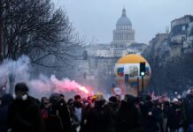 Protestas en Francia contra la reforma previsional