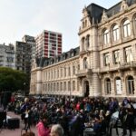 Festival de lucha y acuerdo en la revisión mensual paritaria de docentes universitarios