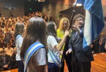 ¿Quién adoctrina a quién?