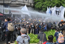 La represión no tapa el hambre