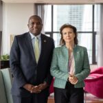 Denuncia penal contra Milei y Mondino por el acuerdo con Reino Unido