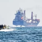 Irán resiste y controla el Estrecho de Ormuz