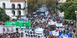 Marcha Federal por la Salud Pública