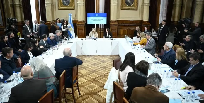 senado_comision
