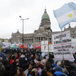 En las calles para imponer otro rumbo: Es Axel o Milei