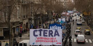 Contundente paro nacional docente