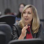Bregman no es consecuente contra la reelección de Milei