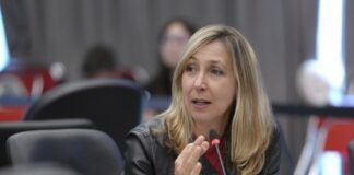 Bregman no es consecuente contra la reelección de Milei